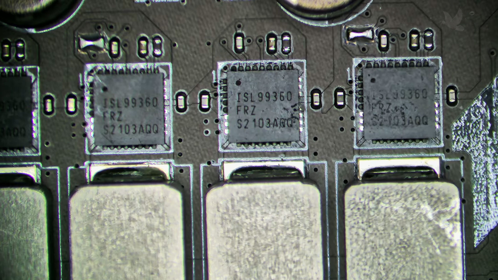 MSI B550 Tomahawk motherboard with a shorted ISL99360 component identified for replacement