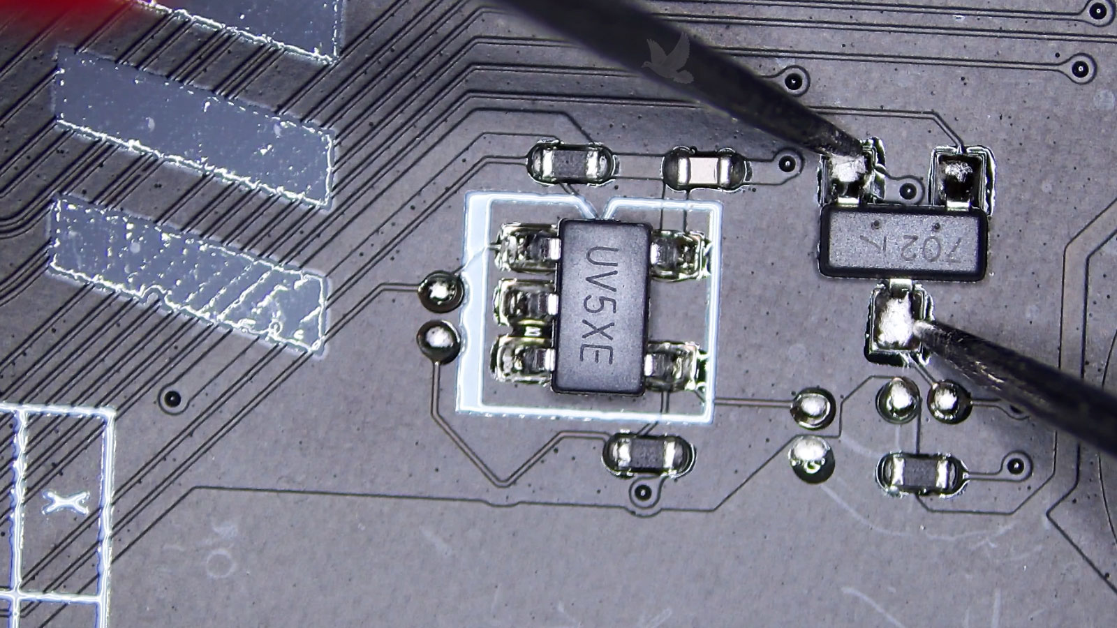 Measuring two transistors with the 702 transistor showing unusually low resistance