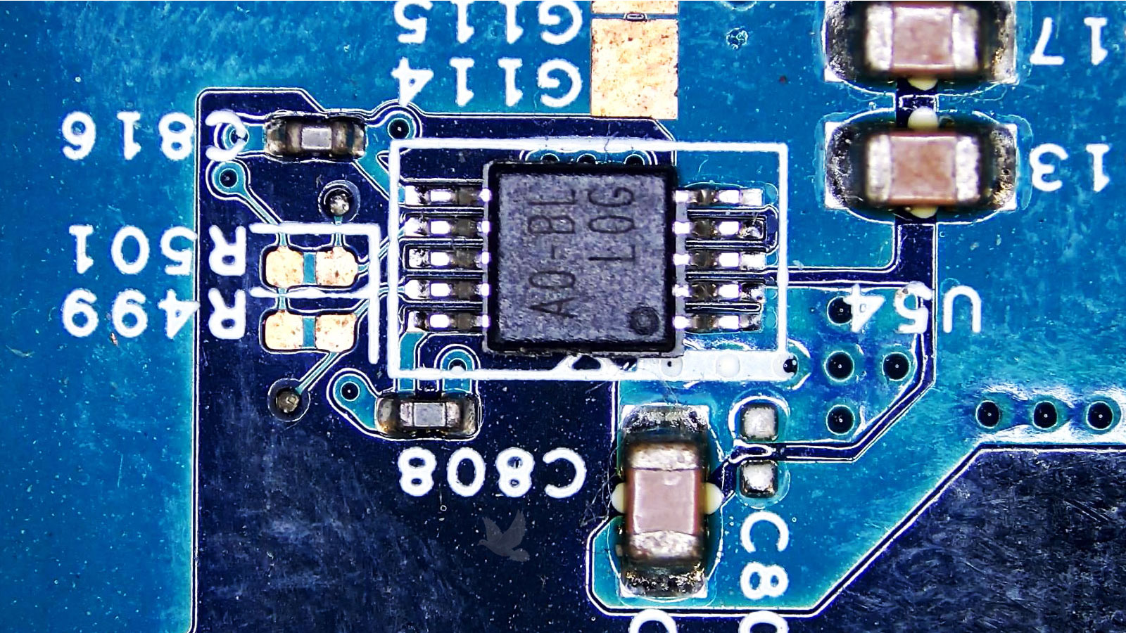 A0-BL LOG IC receiving voltage but showing no response on a computer circuit board