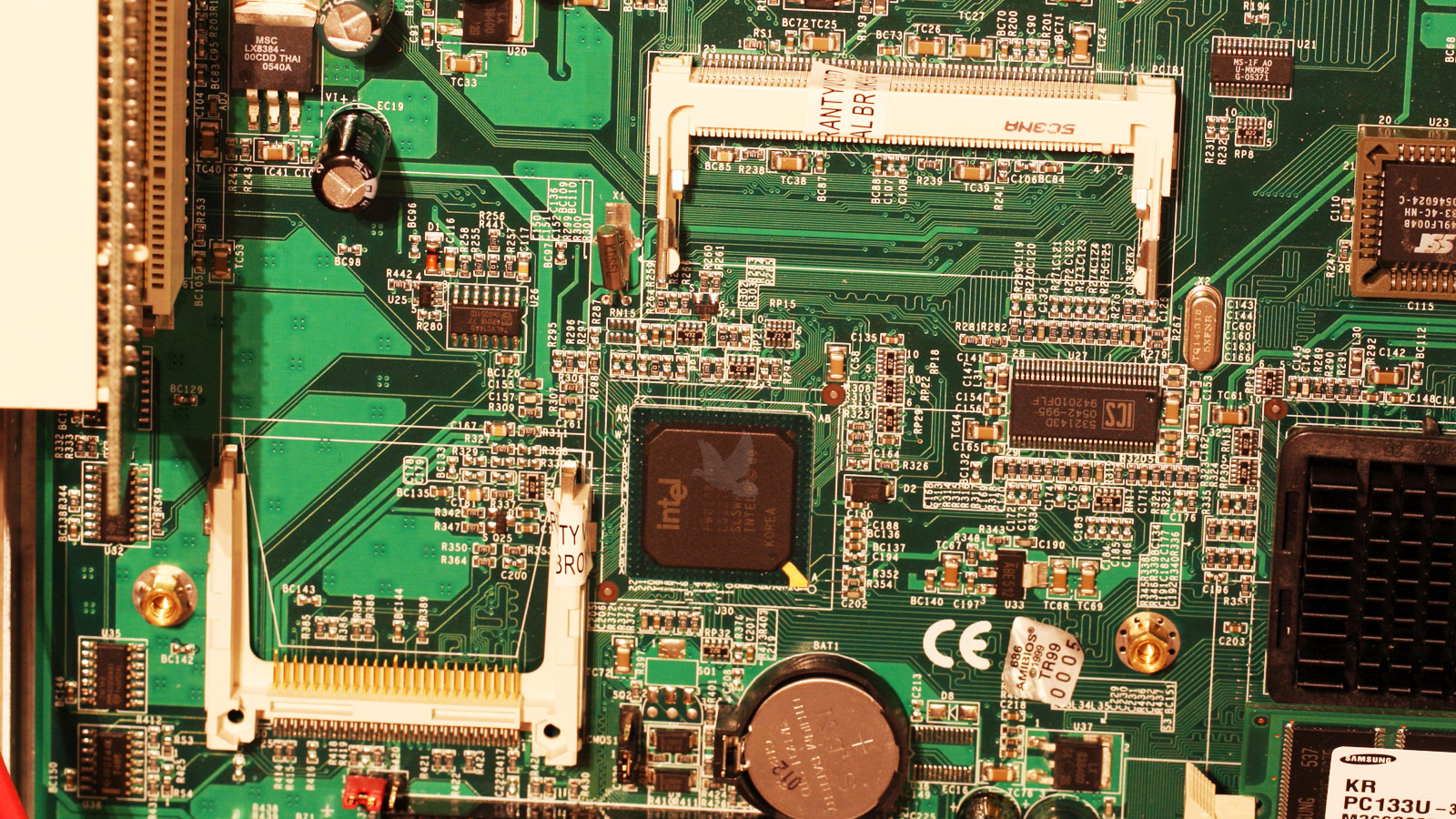 Damaged Intel IC chip with power failure and suspected internal short circuit