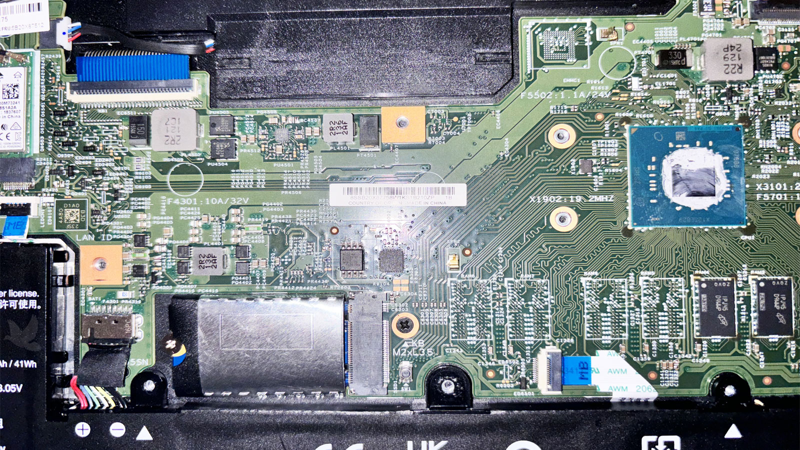 Laptop motherboard operational again after replacement of damaged PU4504