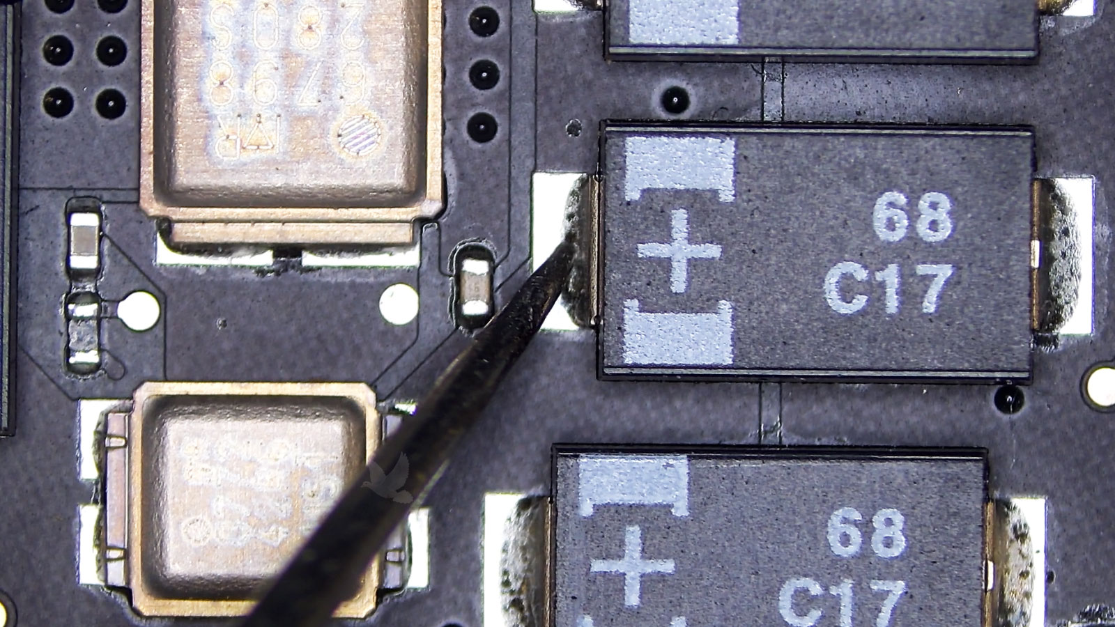 Measuring a short circuit across three 68 C17 capacitors connected in parallel