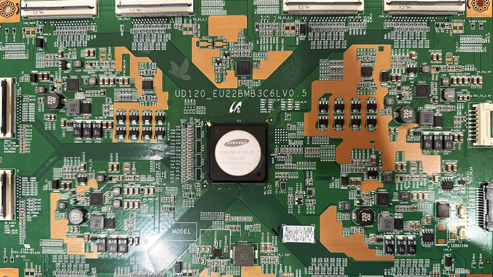 Samsung VTU10B0 display circuit board showing the QC12 transistor location where a faulty transistor was replaced to restore operation